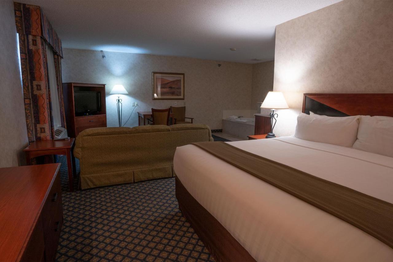 Miles City Hotel & Suites Exteriör bild