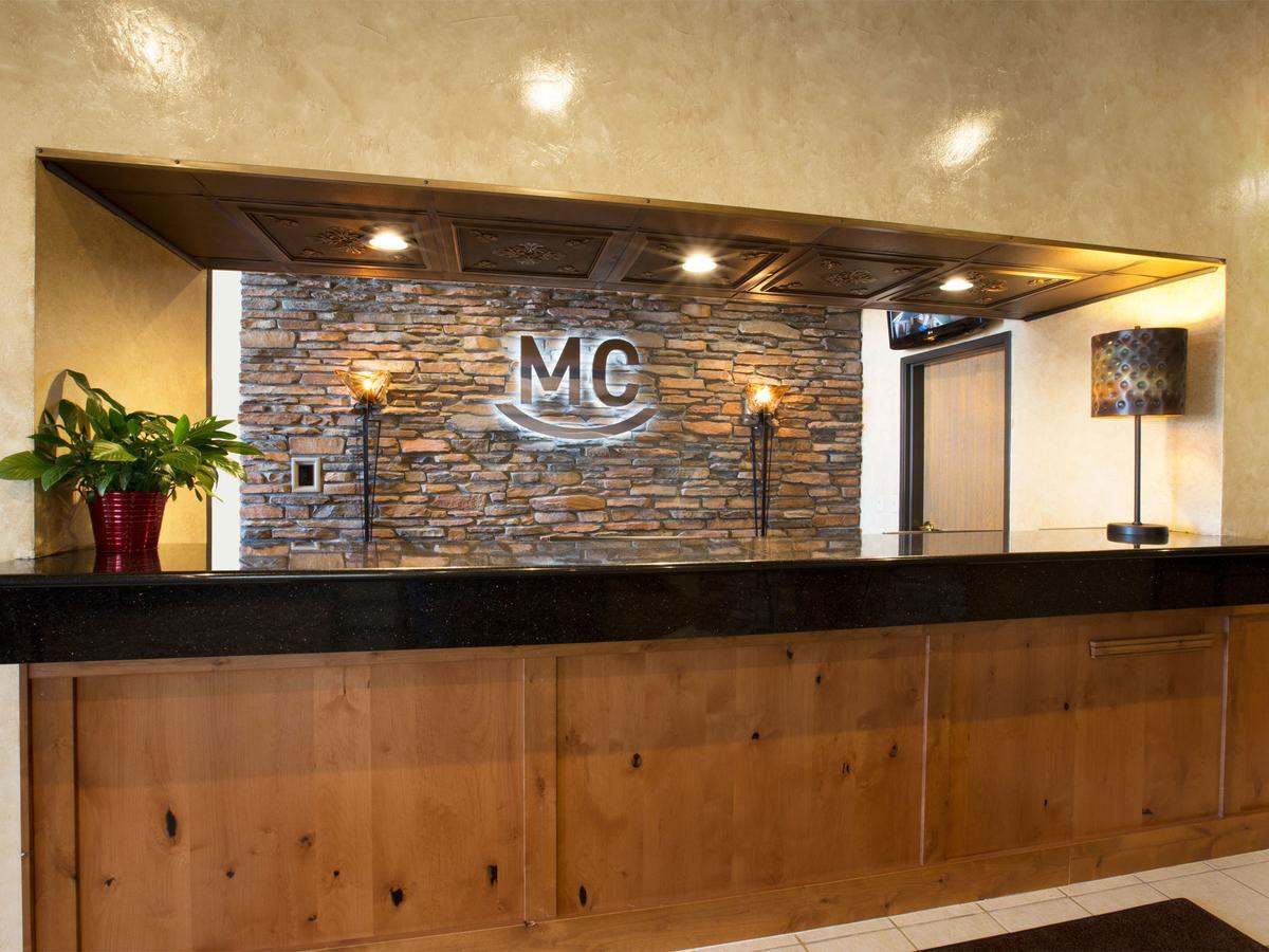 Miles City Hotel & Suites Exteriör bild