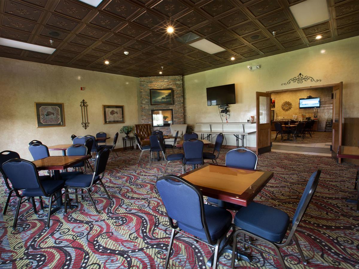 Miles City Hotel & Suites Exteriör bild